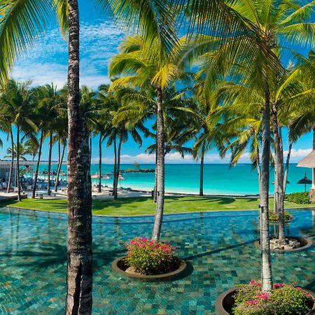 Constance Belle Mare Plage Exterior foto View of the beach at the resort